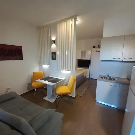 With Pool Rum i privatbostad *