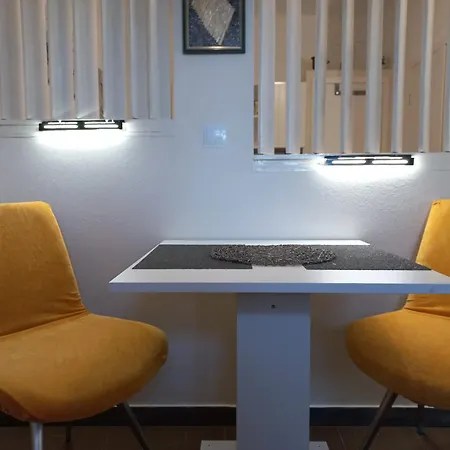 With Pool Rum i privatbostad *